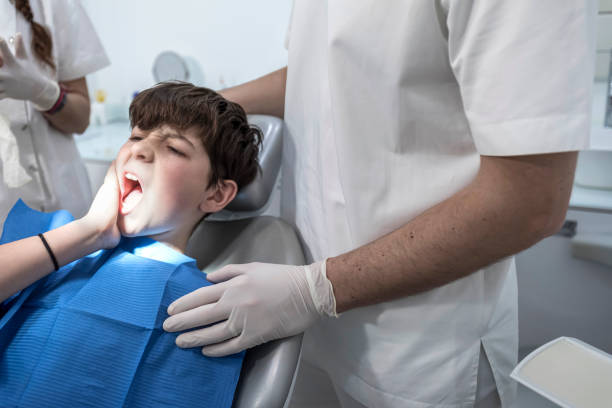 Best Emergency Gum Treatment in Rutherford College, NC
